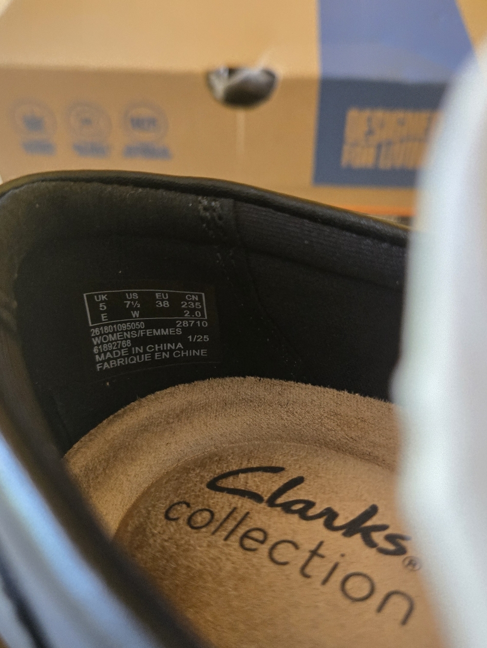 CLARKS Zylah May Casual Shoes Women's Size US 7.5 W Black Leather 26180109 - Picture 13 of 14
